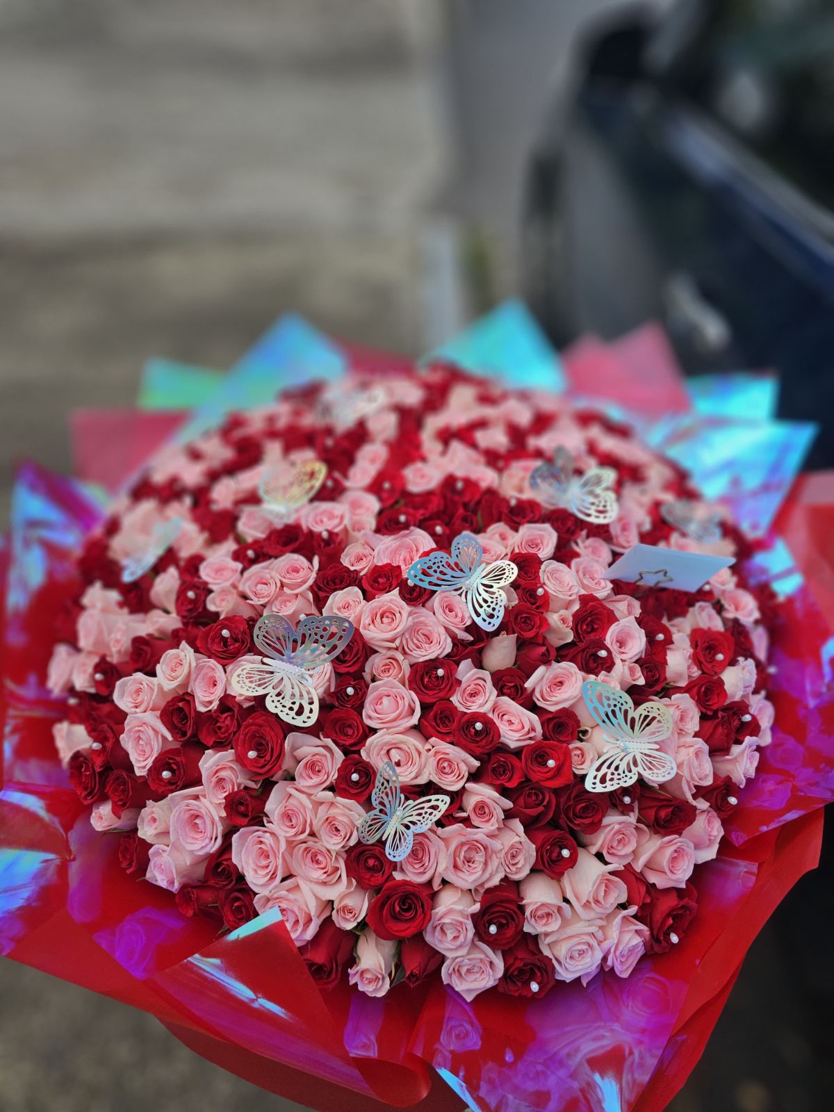 300 Rosas